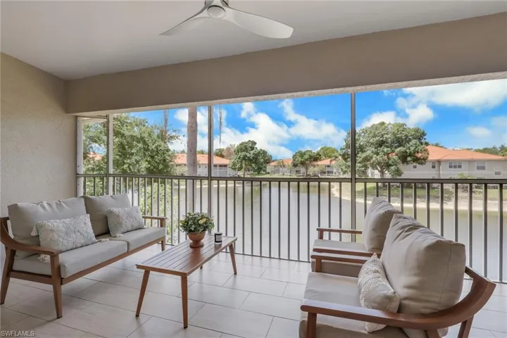 7648  Oleander Gate  DR, Naples, FL 34109