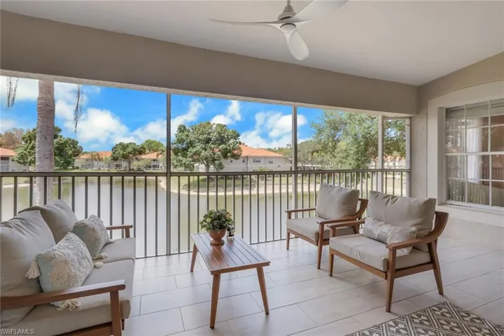 7648  Oleander Gate  DR, Naples, FL 34109