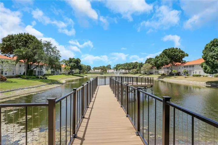 7648 Oleander Gate Dr H202, Naples, Florida 34109