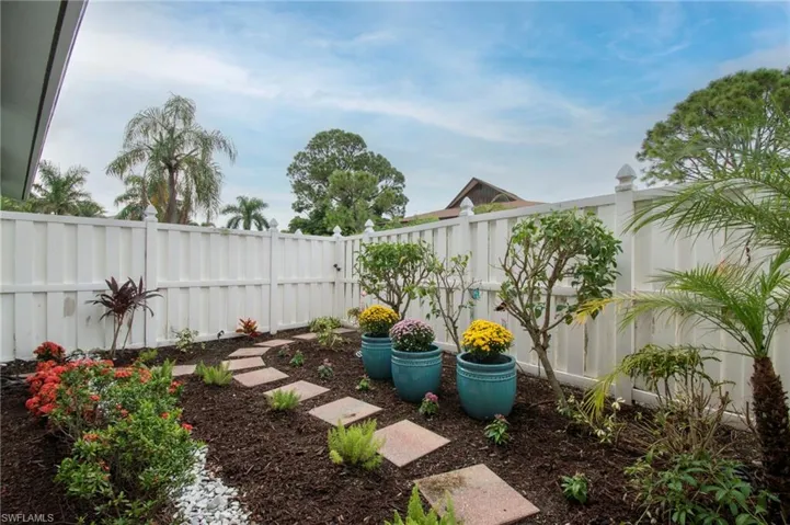 4126 Belair Ln # C3, Naples, Florida 34103