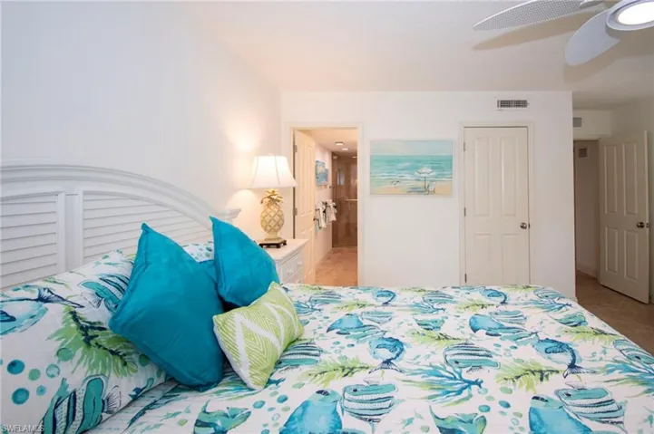4126 Belair Ln # C3, Naples, Florida 34103
