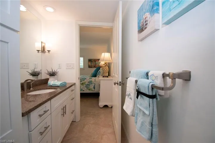 4126 Belair Ln # C3, Naples, Florida 34103