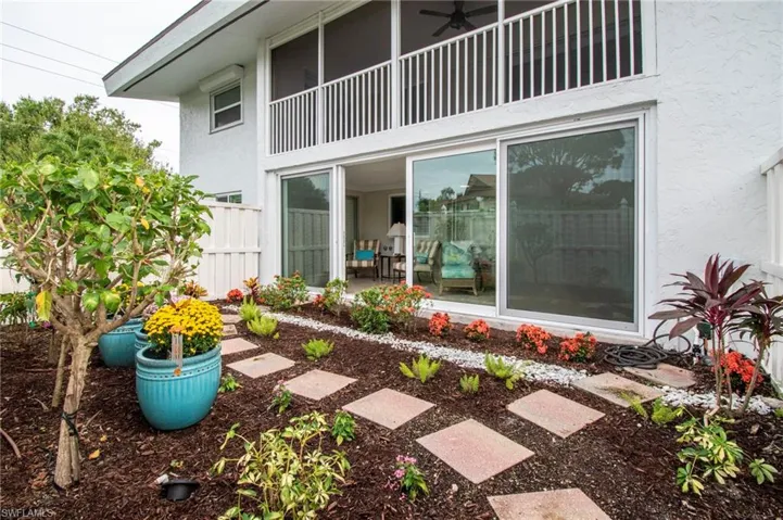 4126 Belair Ln # C3, Naples, Florida 34103