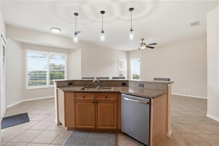 Kitchen island