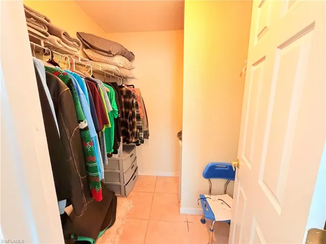 3322 Key Dr 1, North Fort Myers, Florida 33903