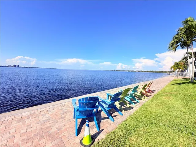 3322 Key Dr 1, North Fort Myers, Florida 33903