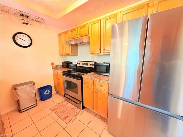 3322 Key Dr 1, North Fort Myers, Florida 33903