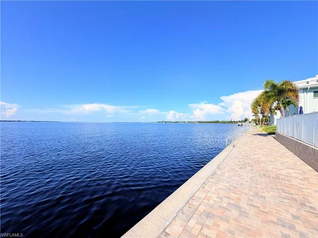 3322 Key Dr 1, North Fort Myers, Florida 33903