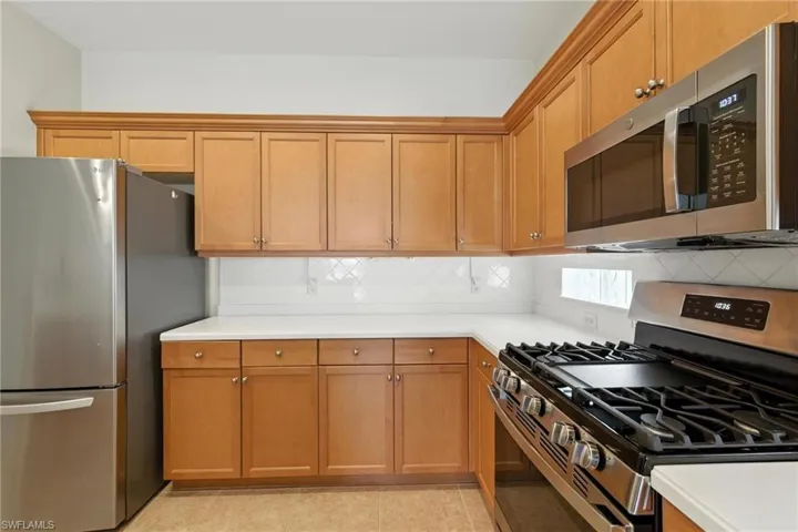 10705  Avila  CIR, Fort Myers, FL 33913