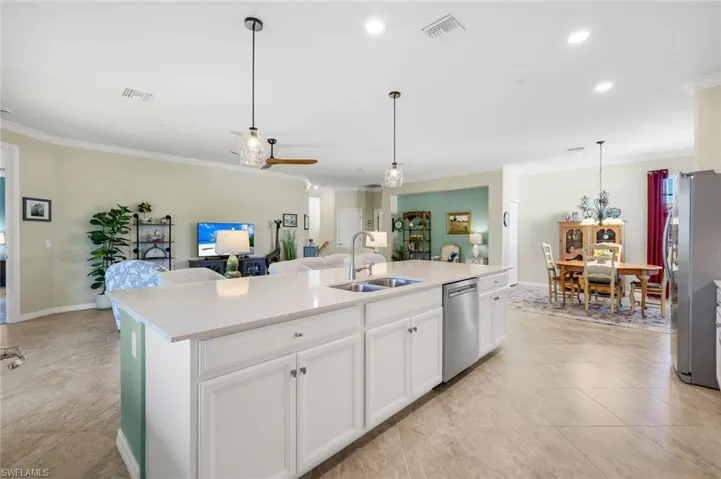 11880 Arboretum Run Dr 201, Fort Myers, Florida 33913