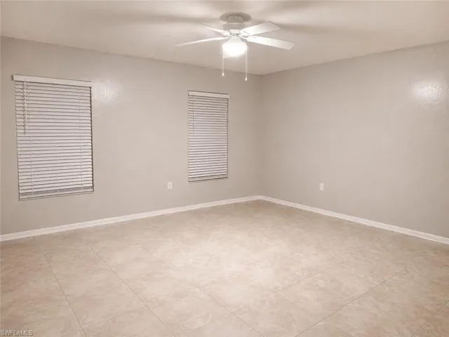 1614 Sw 22nd Ter, Cape Coral, Florida 33991