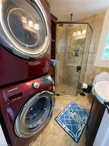 4960  Coach  LN, Naples, FL 34114