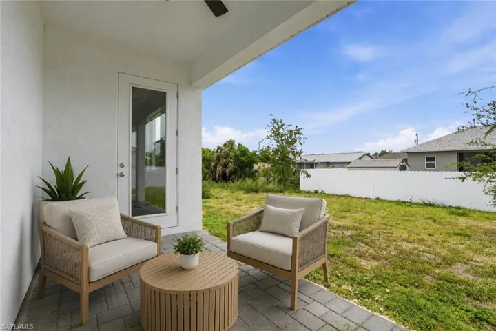 326 NE 20th  TER, Cape Coral, FL 33909