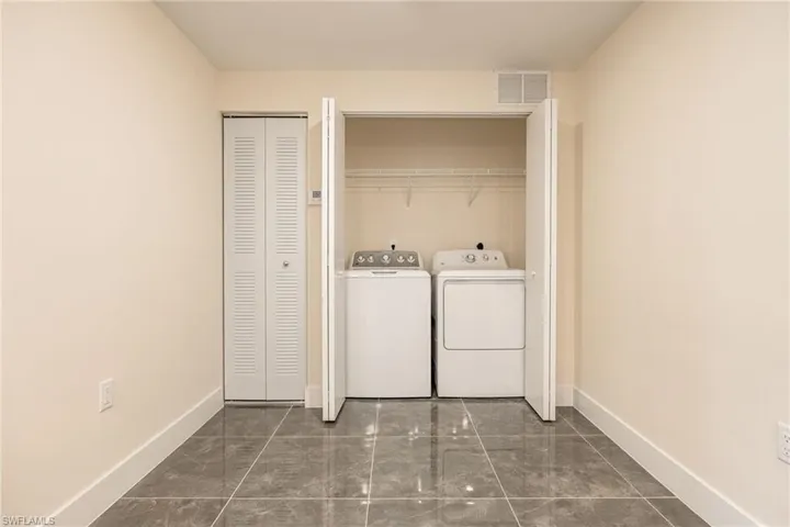 Den & Laundry