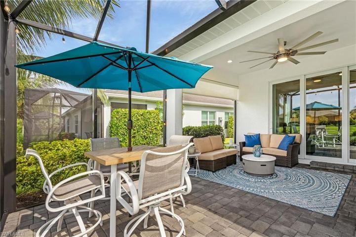 Side easement-privacy and space between villas.