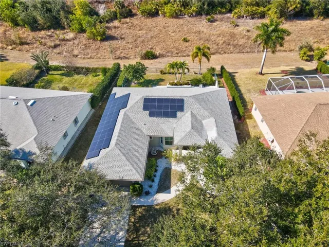 Aerial view of property and surrounding area