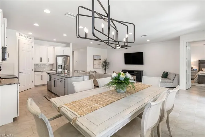 14837 Windward Ln, Naples, Florida 34114