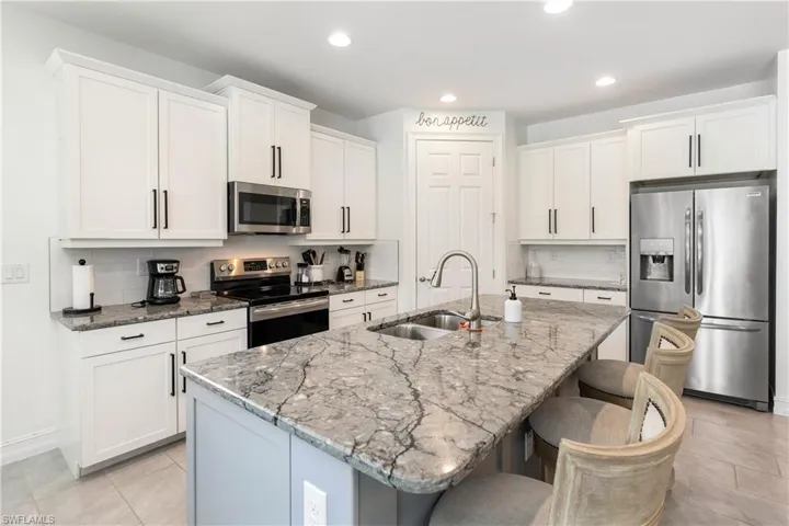 14837 Windward Ln, Naples, Florida 34114