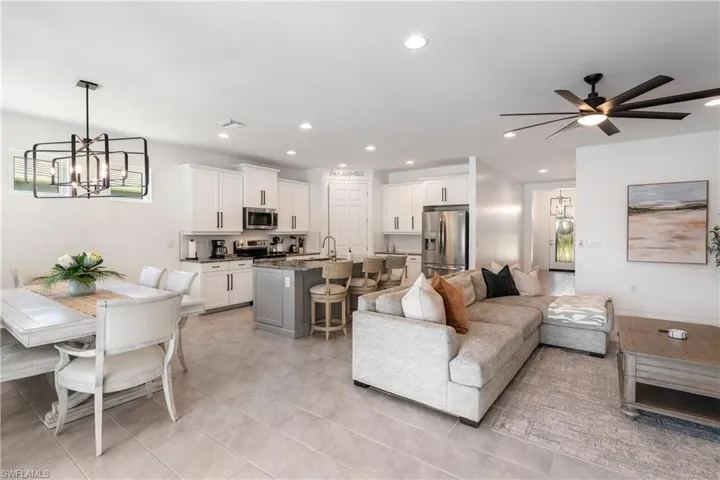 14837 Windward Ln, Naples, Florida 34114