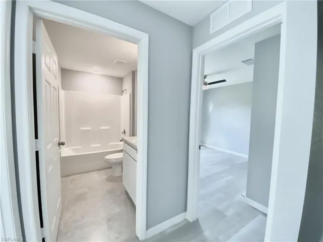 1427 NE 33rd  TER, Cape Coral, FL 33909