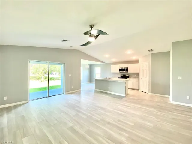 1427 NE 33rd  TER, Cape Coral, FL 33909