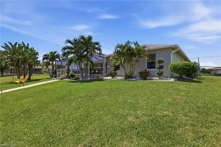 522 Se 4th St, Cape Coral, Florida 33990