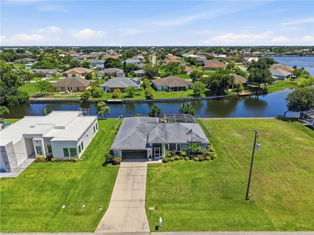 522 Se 4th St, Cape Coral, Florida 33990