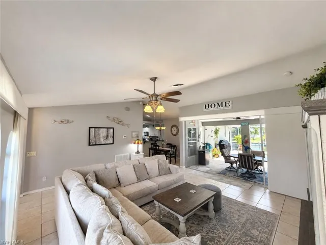 522 Se 4th St, Cape Coral, Florida 33990
