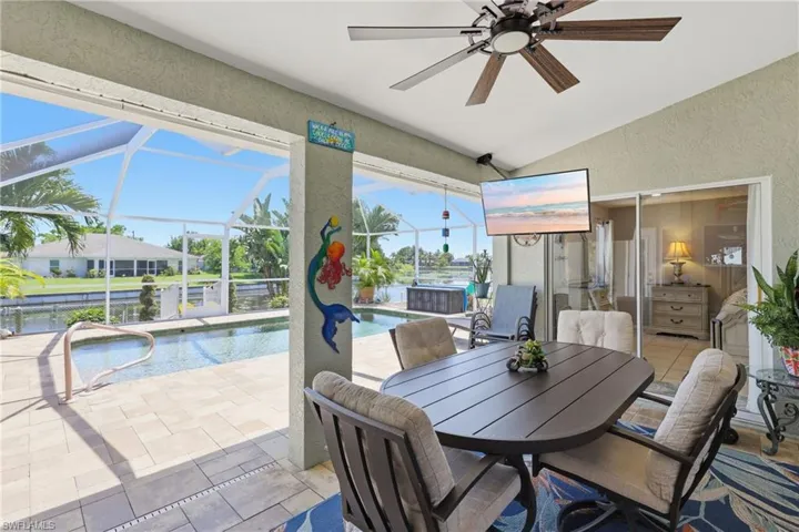 522 Se 4th St, Cape Coral, Florida 33990