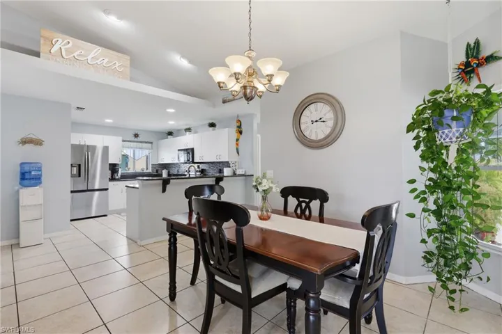 522 Se 4th St, Cape Coral, Florida 33990
