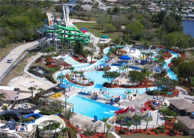 Close Proximity to Sun Splash Water Park