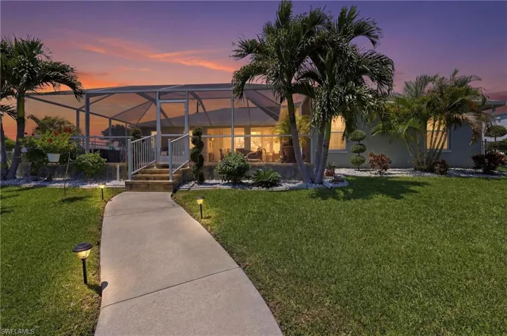 522 Se 4th St, Cape Coral, Florida 33990