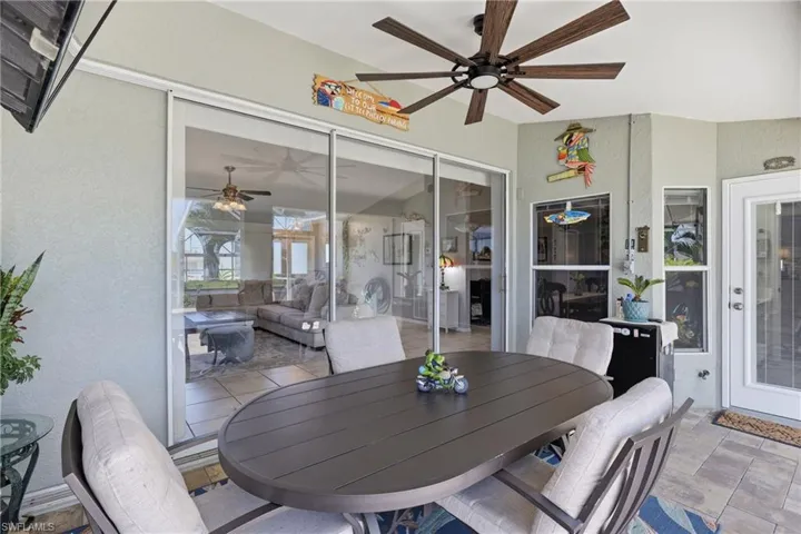 522 Se 4th St, Cape Coral, Florida 33990