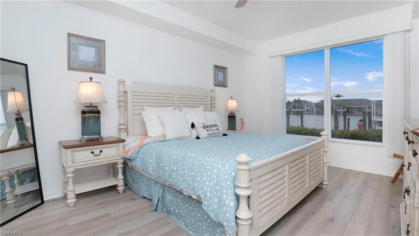 360 Stella Maris Dr N # 2404, Naples, Florida 34114
