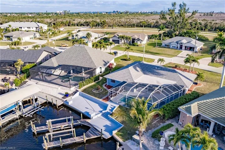 527 SW 57th ST, CAPE CORAL FL 33914
