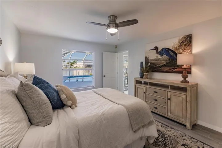 527 SW 57th ST, CAPE CORAL FL 33914