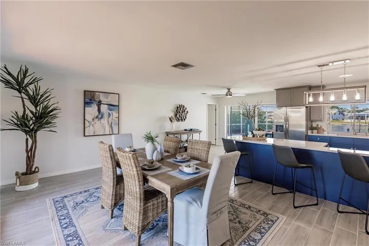 527 SW 57th ST, CAPE CORAL FL 33914