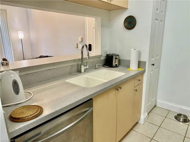 1180 Reserve Way 302, Naples, Florida 34105