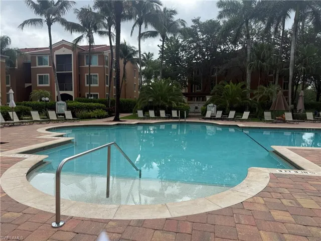 1180 Reserve Way 302, Naples, Florida 34105