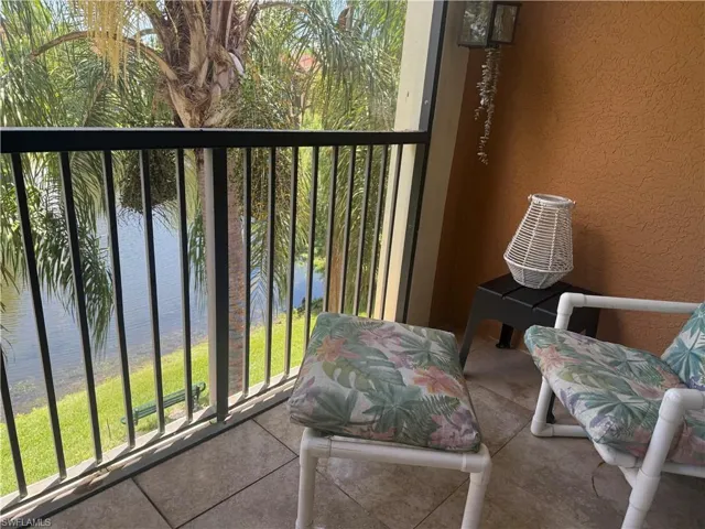 1180 Reserve Way 302, Naples, Florida 34105