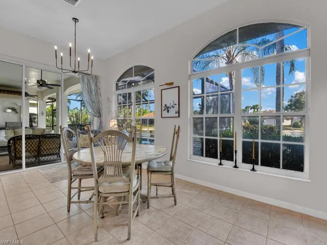 Breakfast Nook