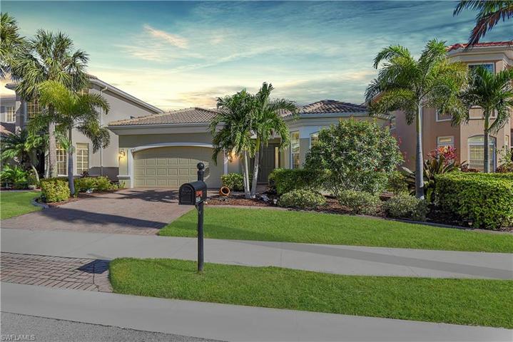 Lakefront Single Family Home