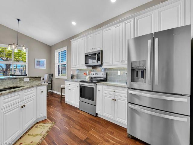Designer Cabinetry & Stainless Steel Appliances