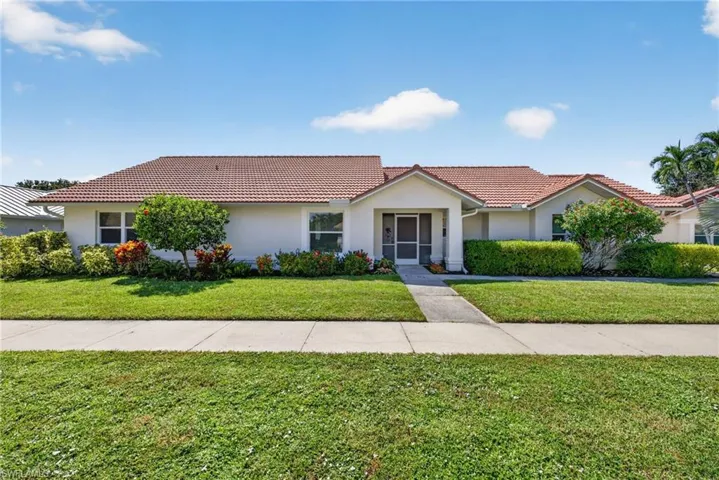 11055 Longshore Way W, Naples, Florida 34119