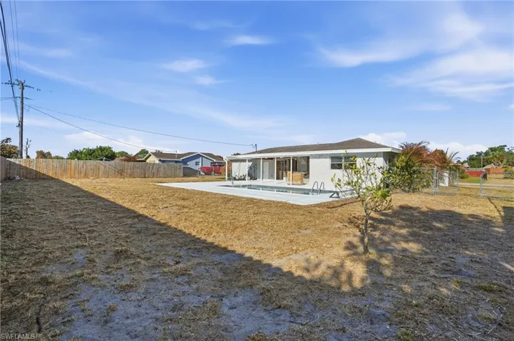 312  Hollywood  ST, Lehigh Acres, FL 33936
