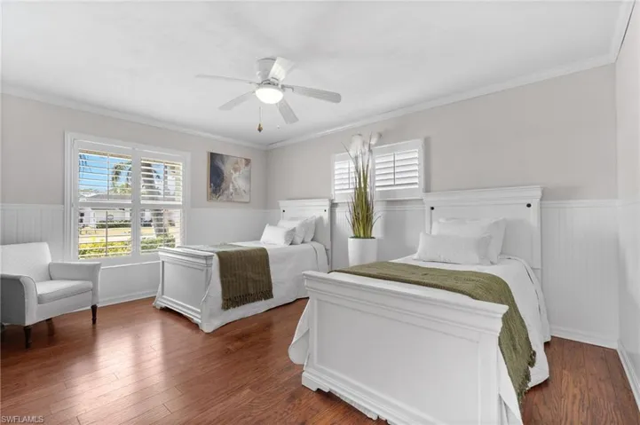 261  Kirtland  DR, Naples, FL 34110