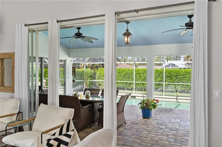 261  Kirtland  DR, Naples, FL 34110