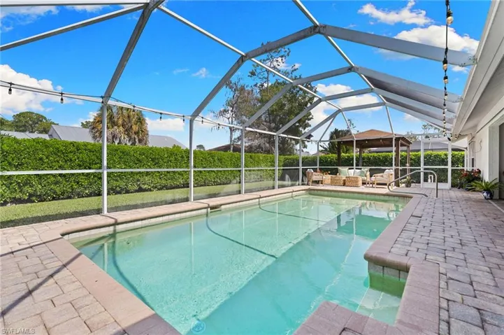 261  Kirtland  DR, Naples, FL 34110
