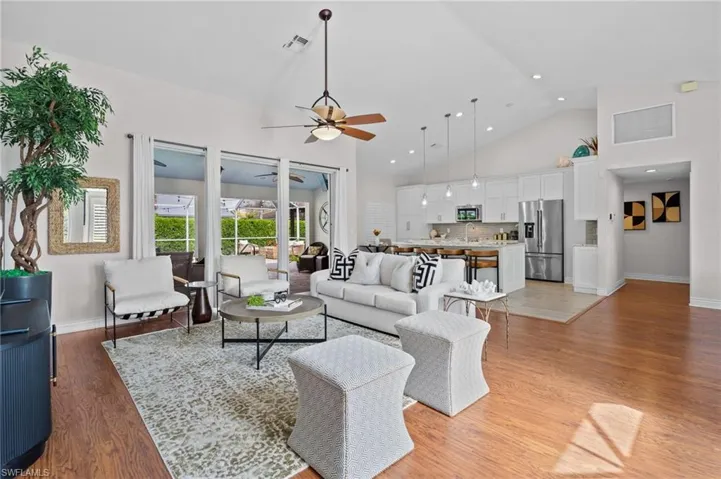 261  Kirtland  DR, Naples, FL 34110