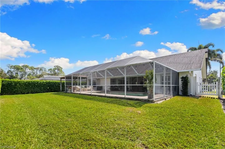 261  Kirtland  DR, Naples, FL 34110
